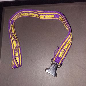 2 Lanyards and 2 laminate holders